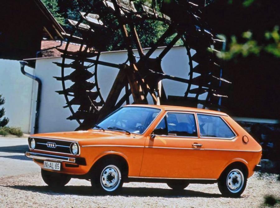  Audi 50 GL (Typ 86) 1974 года  (фото 1 из 17)
